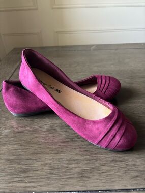 Y2K Women’s Suede Ballet Flats in Magenta - Comfortable Everyday Style